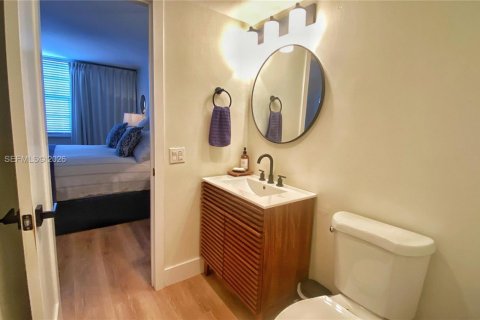 Condominio en venta en Miami Beach, Florida, 2 dormitorios, 76.18 m2 № 2088243 - foto 15