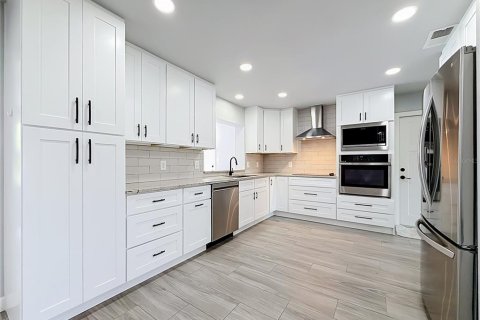 Villa ou maison à vendre à Clearwater, Floride: 3 chambres, 166.76 m2 № 2203533 - photo 25