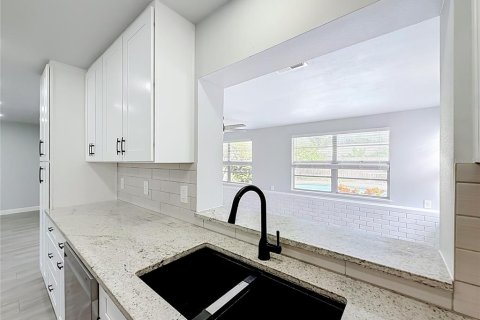 Villa ou maison à vendre à Clearwater, Floride: 3 chambres, 166.76 m2 № 2203533 - photo 23