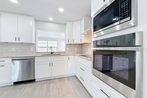 Villa ou maison à vendre à Clearwater, Floride: 3 chambres, 166.76 m2 № 2203533 - photo 26