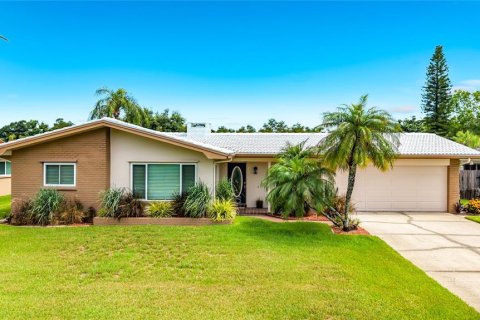 Villa ou maison à Clearwater, Floride 3 chambres, 166.76 m2 № 2203533