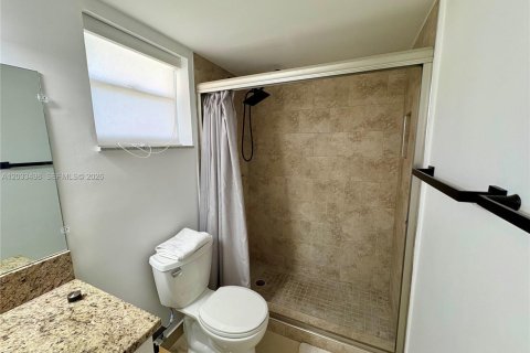 Copropriété à louer à Miami, Floride: 1 chambre, 72.37 m2 № 2242786 - photo 22