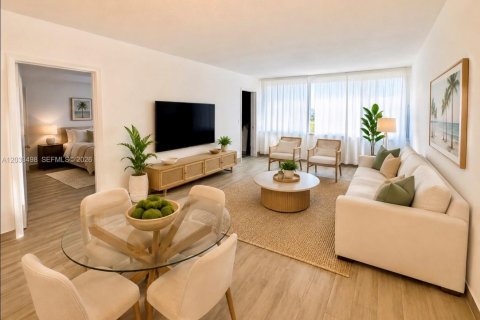 Condo à Miami, Floride, 1 chambre  № 2242786