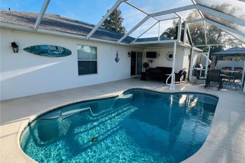 Villa ou maison à vendre à Palm Coast, Floride: 4 chambres, 161.46 m2 № 2142903 - photo 3