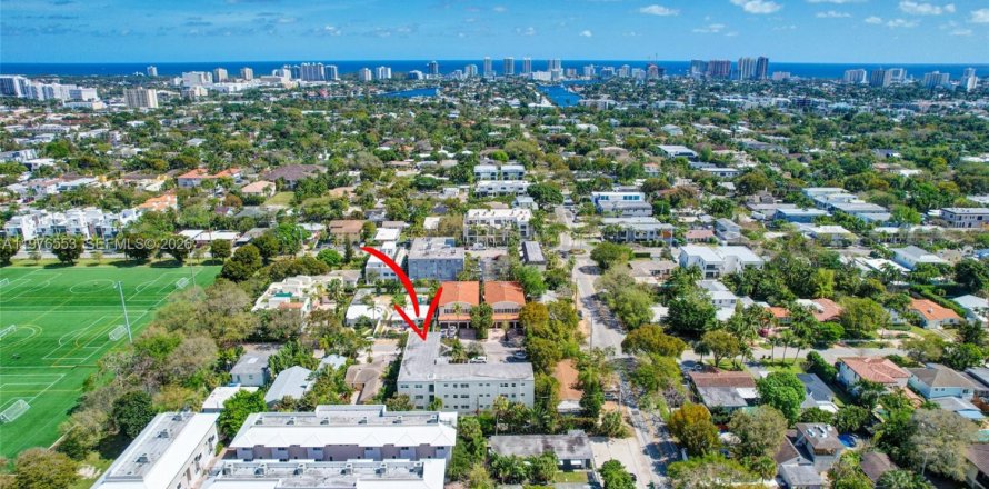 Condo in Fort Lauderdale, Florida, 2 bedrooms № 2089936