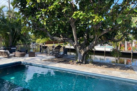 Casa en venta en Fort Lauderdale, Florida, 3 dormitorios, 147.62 m2 № 2168089 - foto 3