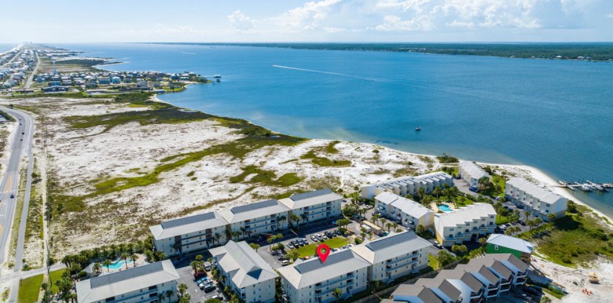 Condo in Navarre, Florida, 2 bedrooms № 558549