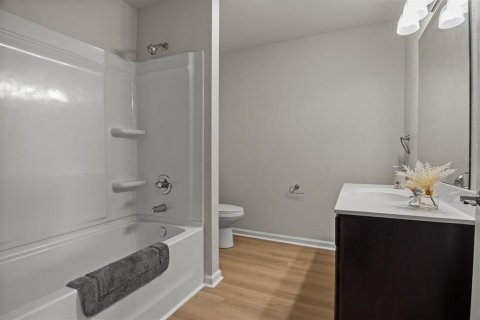 Apartamento en alquiler en Sebring, Florida, 2 dormitorios, 89.56 m2 № 1873395 - foto 10