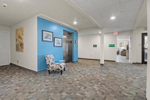 Apartamento en alquiler en Sebring, Florida, 2 dormitorios, 89.56 m2 № 1873395 - foto 25