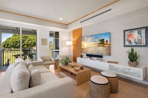 Condo in Coral Gables, Florida, 4 bedrooms № 2244000 - photo 13