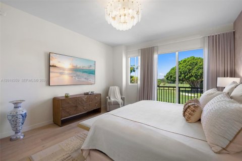 Condo in Coral Gables, Florida, 4 bedrooms № 2244000 - photo 18