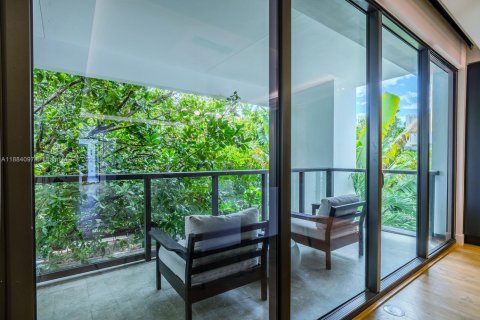 Купить кондоминиум в Майами-Бич, Флорида 3 спальни, 258.45м2, № 1978684 - фото 5