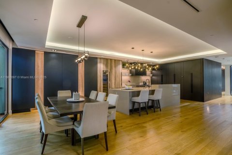 Купить кондоминиум в Майами-Бич, Флорида 3 спальни, 258.45м2, № 1978684 - фото 7