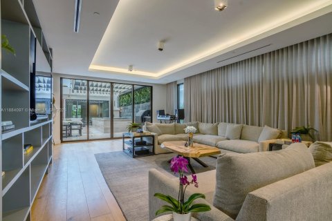 Купить кондоминиум в Майами-Бич, Флорида 3 спальни, 258.45м2, № 1978684 - фото 2