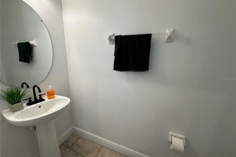 Adosado en alquiler en Kissimmee, Florida, 3 dormitorios, 164.53 m2 № 1908503 - foto 9