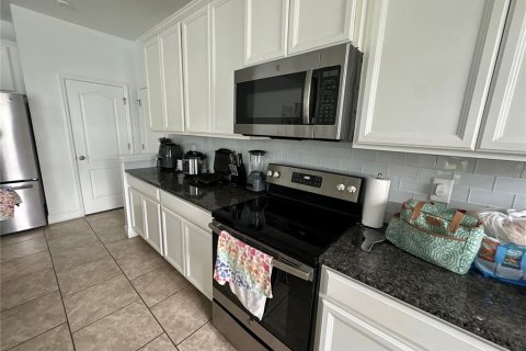 Adosado en alquiler en Kissimmee, Florida, 3 dormitorios, 164.53 m2 № 1908503 - foto 13