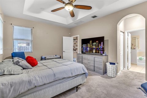 House in Homestead, Florida 4 bedrooms, 172.89 sq.m. № 1986194 - photo 13