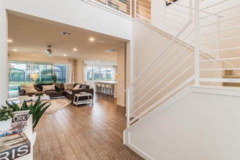 Casa en venta en Kissimmee, Florida, 7 dormitorios, 372.91 m2 № 1893992 - foto 12