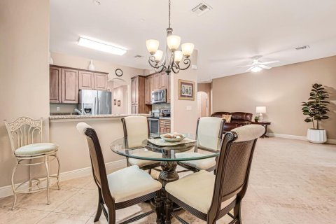 Copropriété à louer à Royal Palm Beach, Floride: 3 chambres, 214.23 m2 № 2289189 - photo 22