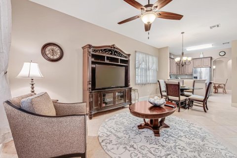 Copropriété à louer à Royal Palm Beach, Floride: 3 chambres, 214.23 m2 № 2289189 - photo 21