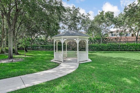 Copropriété à louer à Royal Palm Beach, Floride: 3 chambres, 214.23 m2 № 2289189 - photo 4
