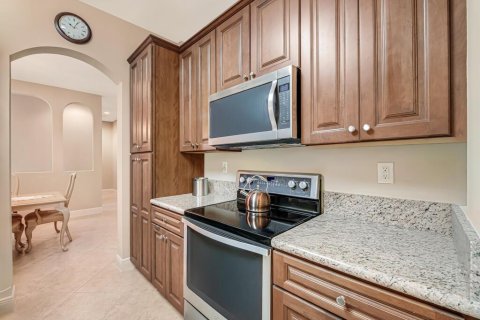 Copropriété à louer à Royal Palm Beach, Floride: 3 chambres, 214.23 m2 № 2289189 - photo 25