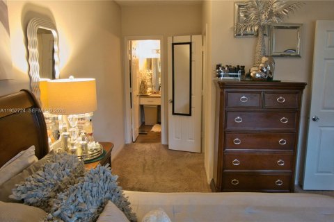 Copropriété à vendre à Pembroke Pines, Floride: 2 chambres, 104.98 m2 № 2079172 - photo 9