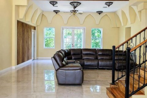 Villa ou maison à Loxahatchee Groves, Floride 4 chambres, 371.61 m2 № 2147078