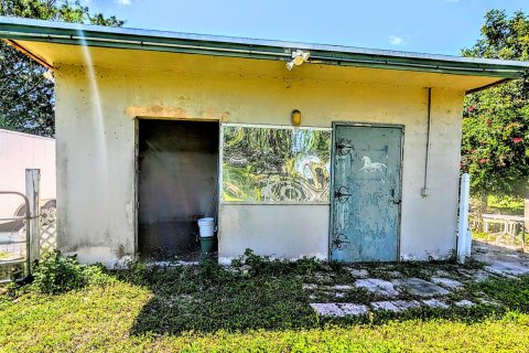 Villa ou maison à vendre à Loxahatchee Groves, Floride: 4 chambres, 371.61 m2 № 2147078 - photo 11
