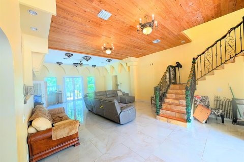 Villa ou maison à vendre à Loxahatchee Groves, Floride: 4 chambres, 371.61 m2 № 2147078 - photo 29
