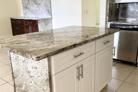 Condominio en alquiler en Boynton Beach, Florida, 2 dormitorios, 84.45 m2 № 1975798 - foto 9