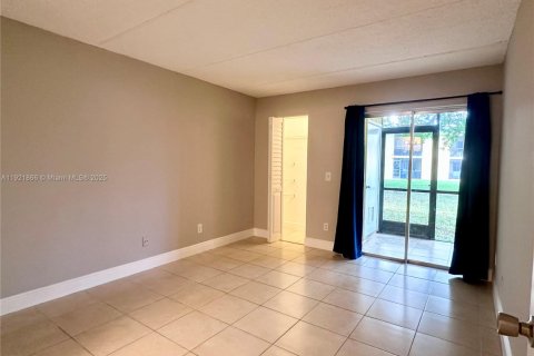 Condominio en alquiler en Boynton Beach, Florida, 2 dormitorios, 84.45 m2 № 1975798 - foto 13