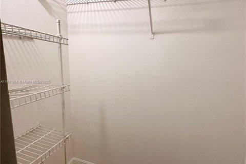 Condominio en alquiler en Boynton Beach, Florida, 2 dormitorios, 84.45 m2 № 1975798 - foto 17