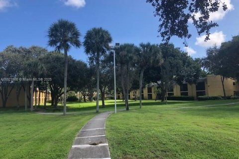 Condominio en alquiler en Boynton Beach, Florida, 2 dormitorios, 84.45 m2 № 1975798 - foto 29