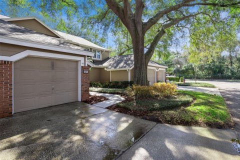 Condo in Altamonte Springs, Florida, 2 bedrooms № 2237288 - photo 2