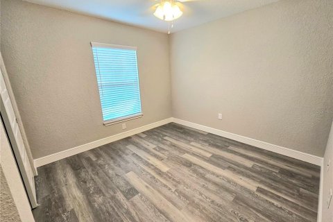 Villa ou maison à louer à Ocala, Floride: 3 chambres, 134.71 m2 № 2423841 - photo 6