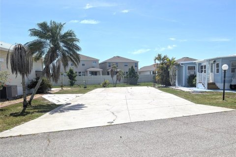 Land in Bradenton, Florida № 2212263