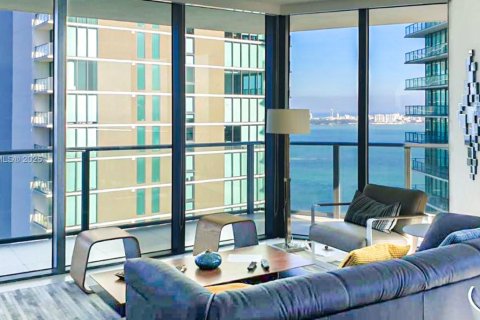 Condo in Miami, Florida, 3 bedrooms  № 1925097 - photo 6