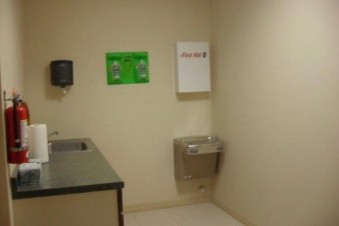 Propiedad comercial en venta en Margate, Florida № 2250055 - foto 9