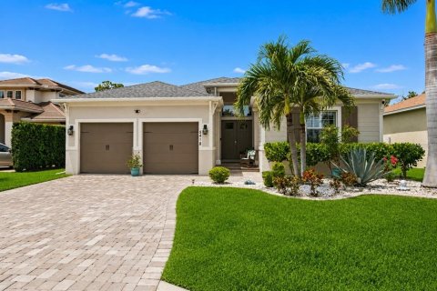 Villa ou maison à vendre à Bradenton, Floride: 4 chambres, 252.97 m2 № 2209084 - photo 3