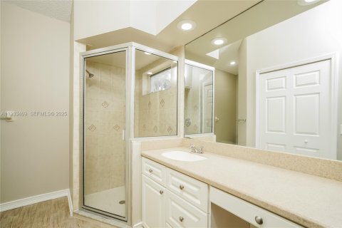 Купить виллу или дом в Порт-Сент-Луси, Флорида 3 спальни, 140м2, № 1991421 - фото 10