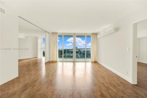 Copropriété à vendre à Sunny Isles Beach, Floride: 2 chambres, 126.07 m2 № 2019512 - photo 9