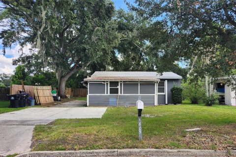 Casa en venta en Orlando, Florida, 2 dormitorios, 74.32 m2 № 1881140 - foto 1