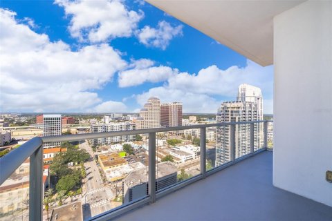 Condominio en alquiler en Orlando, Florida, 2 dormitorios, 116.13 m2 № 1747255 - foto 21