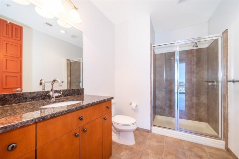 Condominio en alquiler en Orlando, Florida, 2 dormitorios, 116.13 m2 № 1747255 - foto 5