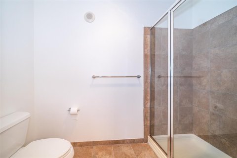 Condominio en alquiler en Orlando, Florida, 2 dormitorios, 116.13 m2 № 1747255 - foto 18