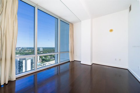 Condominio en alquiler en Orlando, Florida, 2 dormitorios, 116.13 m2 № 1747255 - foto 4