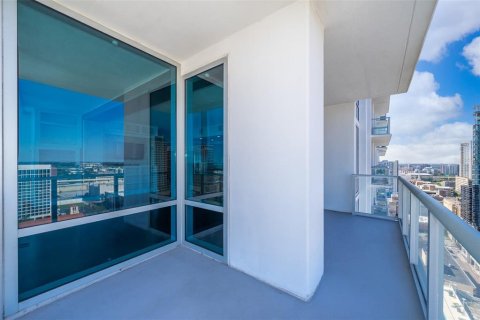 Condominio en alquiler en Orlando, Florida, 2 dormitorios, 116.13 m2 № 1747255 - foto 23