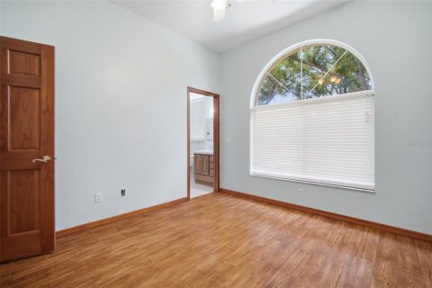 Casa en venta en Plant City, Florida, 4 dormitorios, 223.34 m2 № 2202708 - foto 28