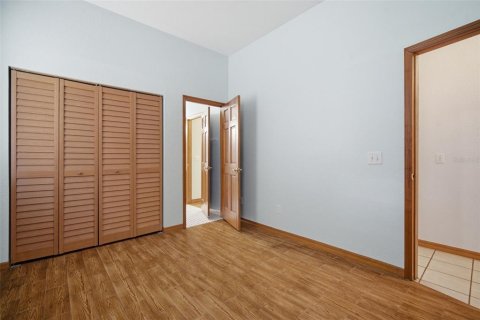 Casa en venta en Plant City, Florida, 4 dormitorios, 223.34 m2 № 2202708 - foto 23